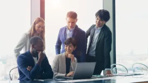 高度人材とは?ポイント制の計算方法や手続き、新制度も解説